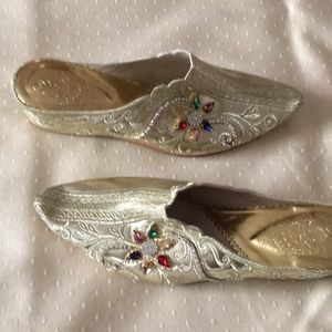 Size 7 golden Moroccan shoes brand new